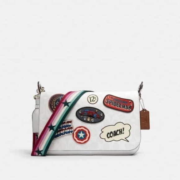 Coach Marvel Jes Messenger In Signature Canvas With Patches. - Picture 1 of 10